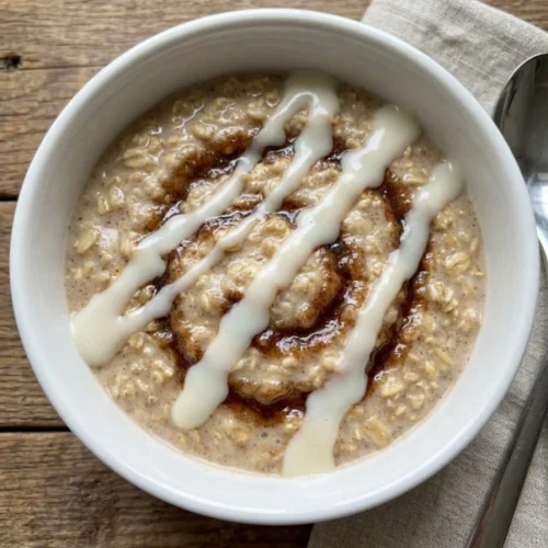 Cinnamon Roll Overnight Oats